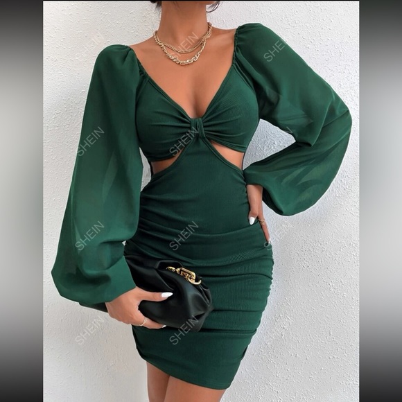 Lantern sleeve cut out dress - Picture 1 of 4